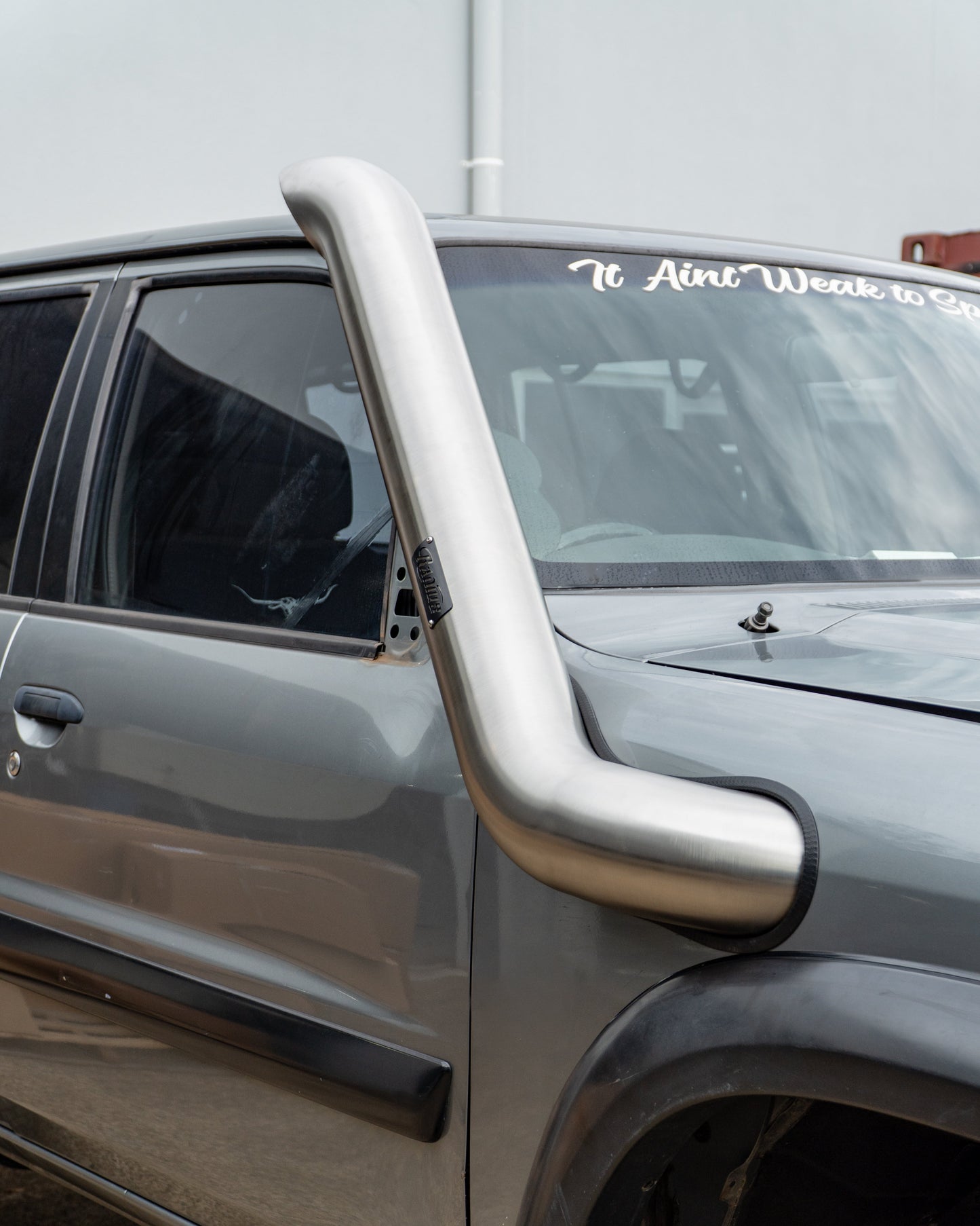 Low Cut Stainless Snorkel to suit Nissan Gu Series 1-3 Patrol (5" Drivers Side Mid Entry)