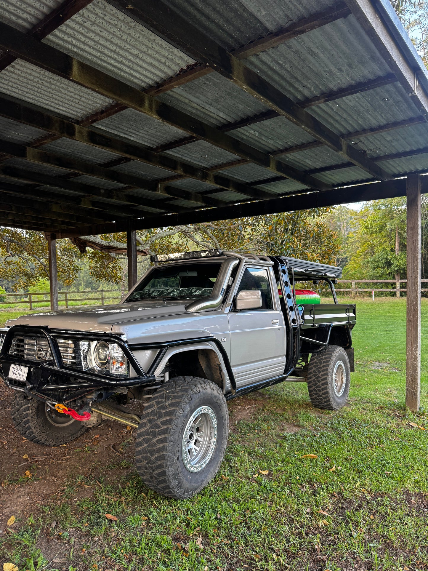 Passenger Side Stainless Snorkel to suit Nissan GQ Patrol 5" Bonnet Entry